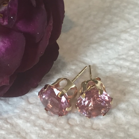 Jewelry - Large 14kt Amethyst Earrings!!